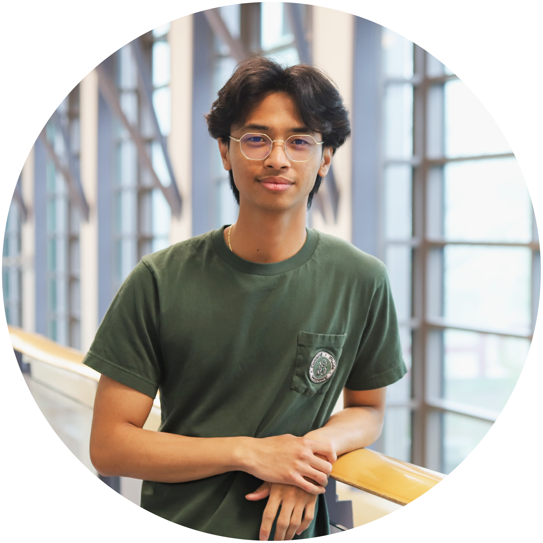 Headshot of Cedrick.